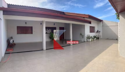 Casa com 3 dormitórios à venda, 325m² por R$ 830.000 - Jardim Ipiranga - Americana/SP