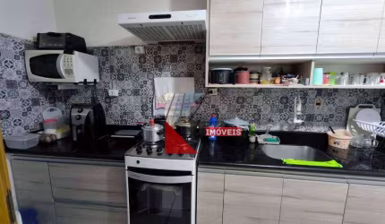 Apartamento com 3 dormitórios à venda, 72 m² por R$ 400.000,00 - Jardim Ipiranga - Americana/SP
