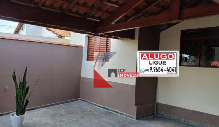 Casa com 3 dormitórios para alugar, 150 m² por R$ 2.250,00/mês - Jardim São Francisco - Santa Bárbara D'Oeste/SP