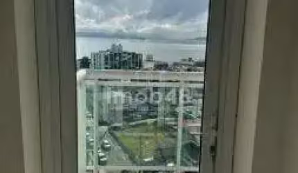 Duplex em Barreiros - São José: 100m², 1 Suíte, 2 Banheiros