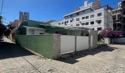Casa no centro