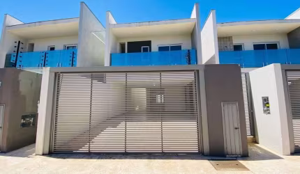 CASA NO BAIRRO SÃO JOÃO - ITAJAÍ