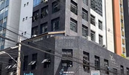 Sala comercial no Batel, em localização privilegiada entre a Praça do Japão