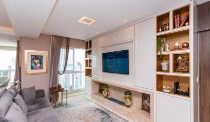 Apartamento no Ed. Império das Ondas em Balneário Camboriú