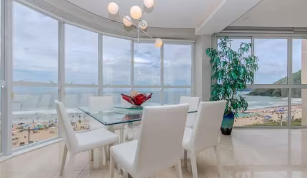 Apartamento a venda no Quintas do Arpoador na Praia Brava