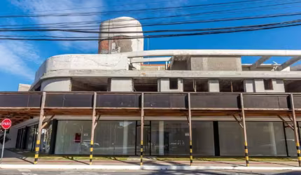 Apartamento à venda com 02 suítes na Praia dos Amores em Balneário Camboriú