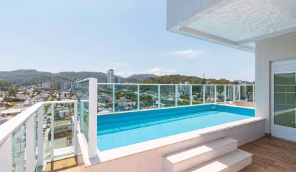 Cobertura à venda no Edifício Solares da Brava