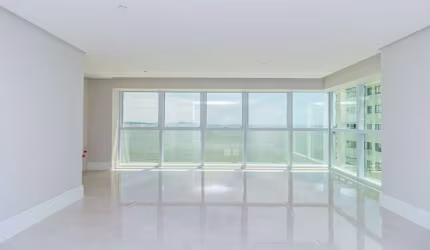 Apartamento frente mar a venda - One Tower em Balneário Camboriú