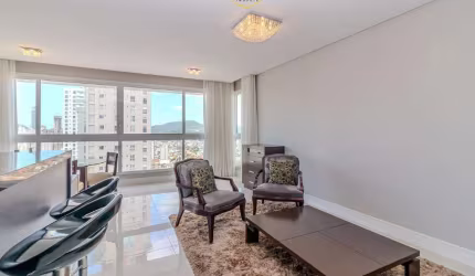 Apartamento à venda no Biarritz em Balneário Camboriú.