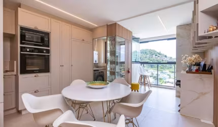Apartamento 2 quartos à venda no Ed. Privilège Praia Brava