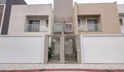 Casa à venda em Balneário Camboriú na Praia dos Amores