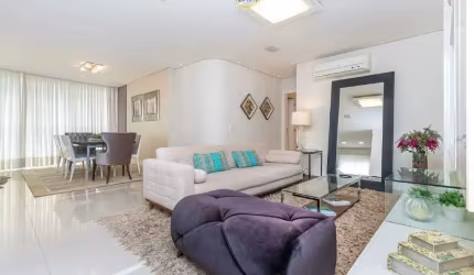 Apartamento à venda na 2ª Quadra de Balneário Camboriú com 3 suítes no Villa Di Mare