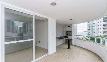 Apartamento Quadra Mar à venda em Balneário Camboriú com 3 quartos