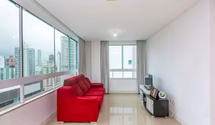 Apartamento à venda na 2ª Quadra de Balneário Camboriú