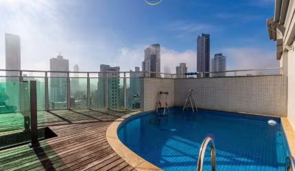 Cobertura à venda em Balneário Camboriú