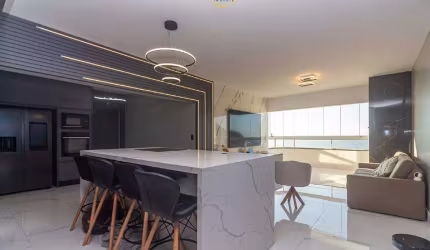Apartamento Frente Mar à venda em Balneário Camboriú