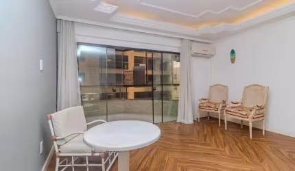 Apartamento à venda com 03 suítes na Barra Norte em Balneário Camboriú.