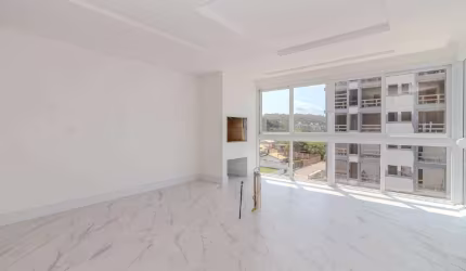 Apartamento frente mar com 03 suítes à venda na Praia Brava.