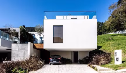 Casa 4 quartos à venda no Ed. Bella Vista Balneário Camboriú