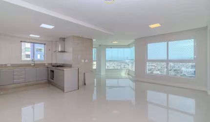 Apartamento 3 quartos 137m² Centro Balneário Camboriú