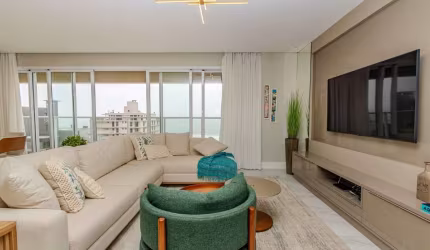 Apartamento com 03 suítes, mobiliado e decorado à venda na Praia Brava