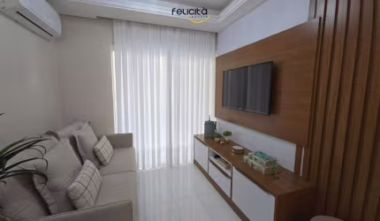 Apartamento quadra mar à venda em Balneário Camboriú