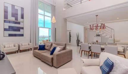 Apartamento à venda com vista para o mar e 03 suítes em Balneário Camboriú.