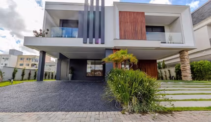 Casa à venda no condomínio Reserva Camboriú Yatch &amp; Golf