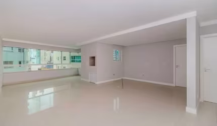 Apartamento à venda em Balneário Camboriú no Lorena Cristina