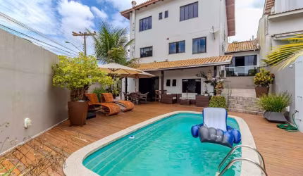 Casa à venda no condomínio Aririba