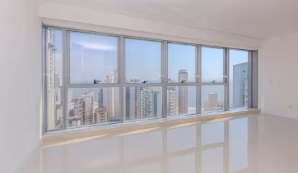 Apartamento à venda no Ed. Vitra by Pininfarina em Balneário Camboriú