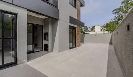 Apartamento à venda no edifício Portal da Brava