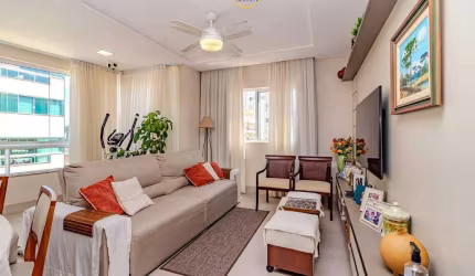 Apartamento à venda na 2ª Quadra de Balneário Camboriú com 3 suítes