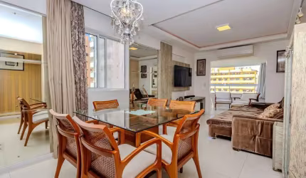 Apartamento à venda no Edifício Marinas em Balneário Camboriú