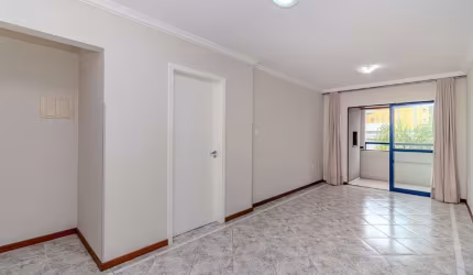 Apartamento à venda no Ed. Solar das Acácias em Balneário Camboriú