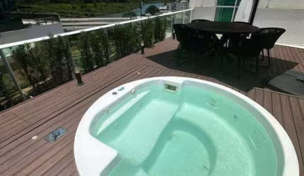 Apartamento com 03 suítes e vista para o mar à venda em Balneário Camboriú.