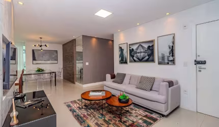 Apartamento à venda vista mar no Ed. Torre de Mônaco em Balneário Camboriú