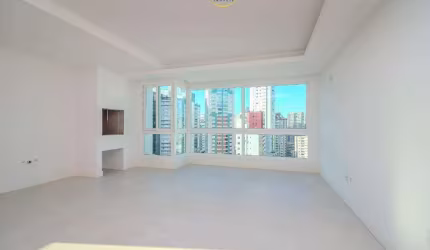 Apartamento vista Mar à venda no Edifício Camboas
