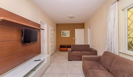 Casa à venda no Centro de Balneário Camboriú
