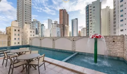 Apartamento decorado à venda no Pontal di Vitta Residence em Balneário Camboriú