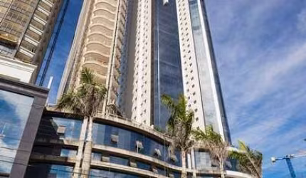 Apartamento no Ed. Ibiza Towers em Balneário Camboriú