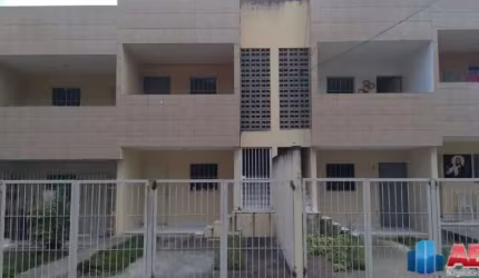 Apartamento com 2 quartos  para alugar, 0.00 m2 por R$700.00  - Pinheiropolis - Caruaru/PE