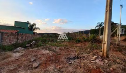 Vendo chácara em Itatiaiuçu de 500m² excelente localização.