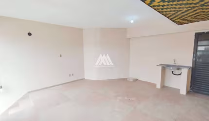 Alugo loja em Itatiaiuçu de 30m²excelente localização.
