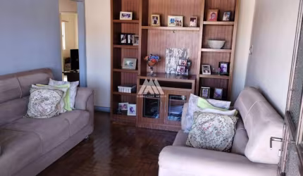 Vendo casa comercial em Itaúna no térreo em excelente localização!