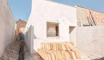 Vendo casa em Itaúna em fase de acabamento em bairro novo!
