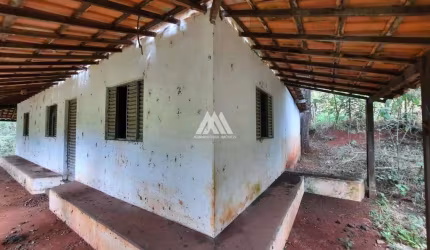 Vendo terreno em Itatiaiuçu de 27.000m² casa com 03 quartos excelente localização.