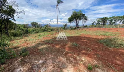 Vendo chácara em Itatiaiuçu de 900m² excelente localização.