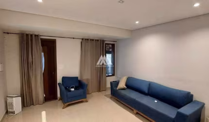 Vendo casa em Itaúna em excelente localização!