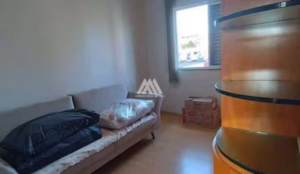 Vendo apartamento em Itaúna com excelente localização!